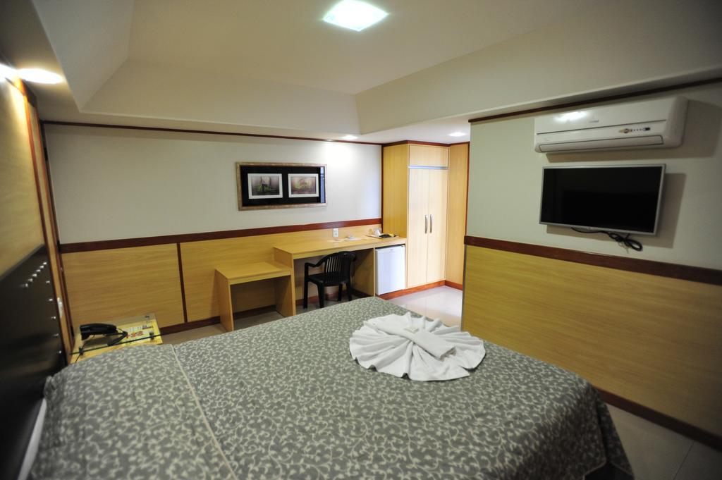 Hotel Premium Plaza Muriaé Exteriör bild