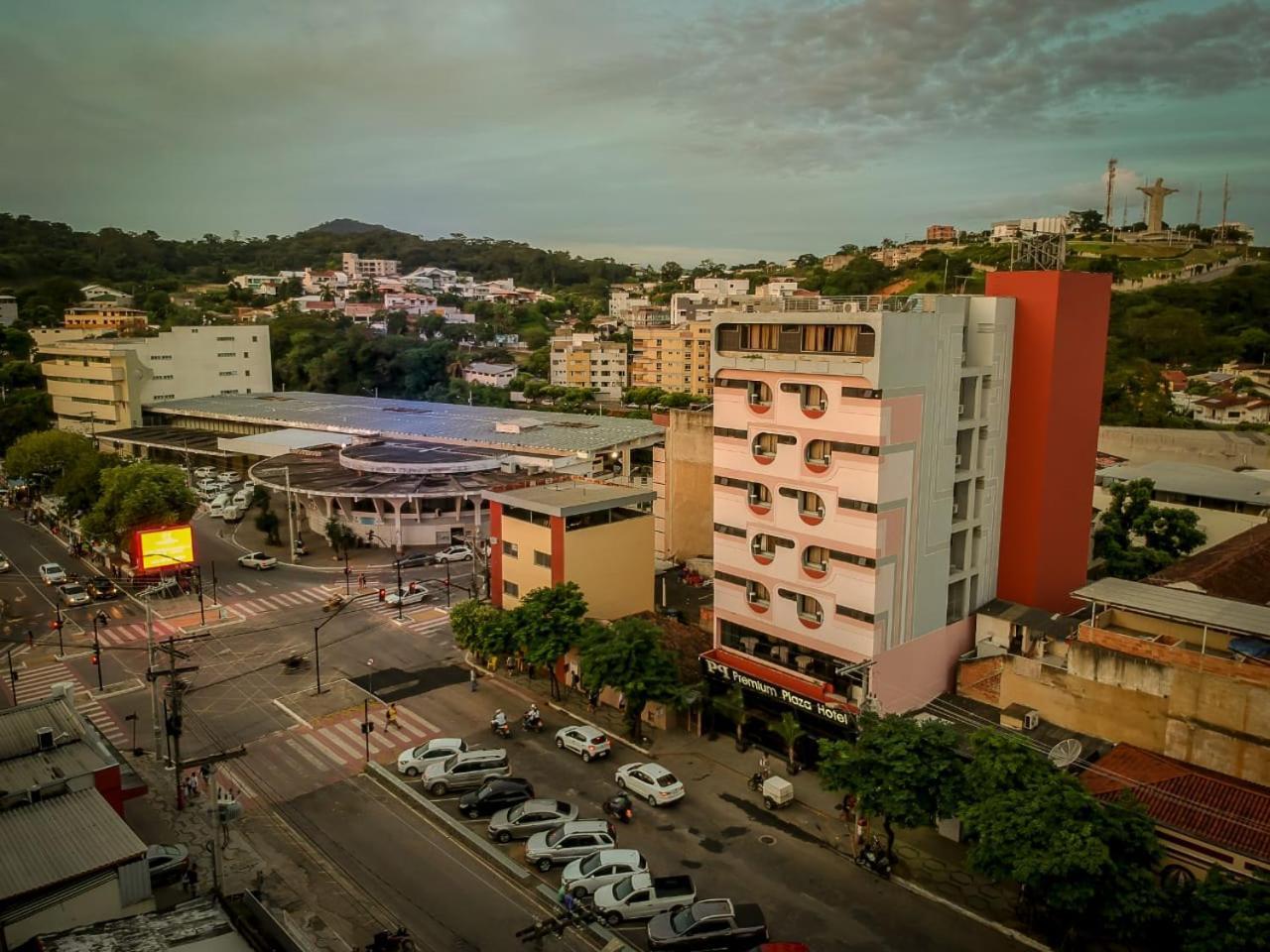 Hotel Premium Plaza Muriaé Exteriör bild